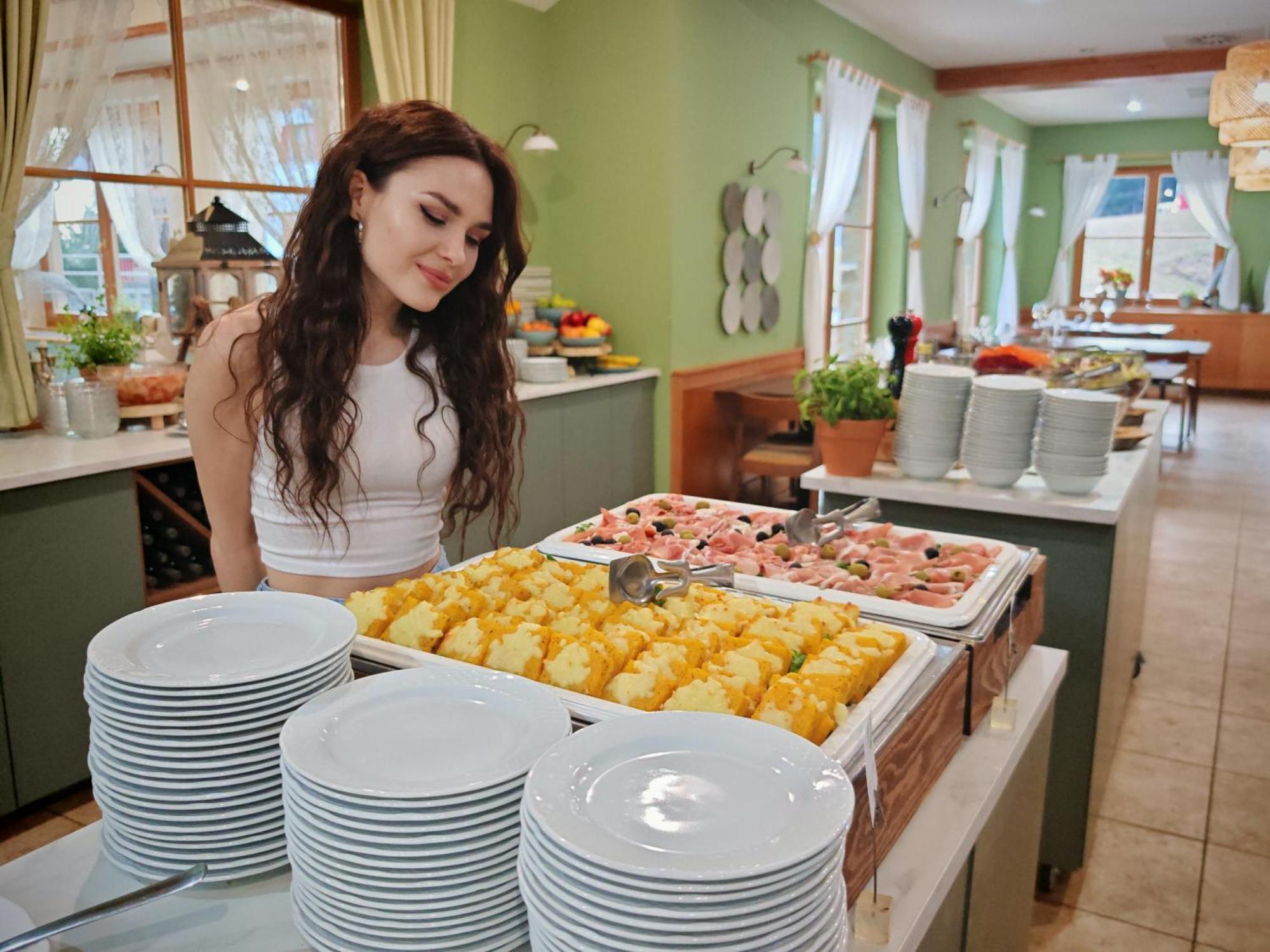 Pohorje Village Wellbeing Resort - Wellness & Spa Hotel Bolfenk Марібор Екстер'єр фото