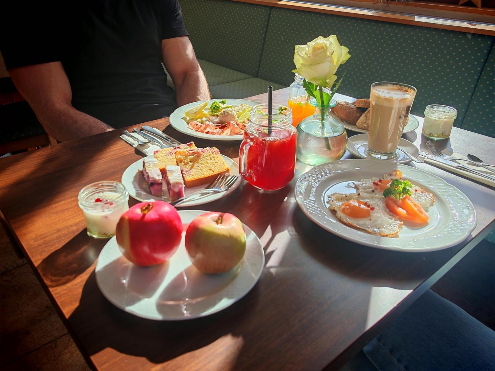 Pohorje Village Wellbeing Resort - Wellness & Spa Hotel Bolfenk Марібор Екстер'єр фото